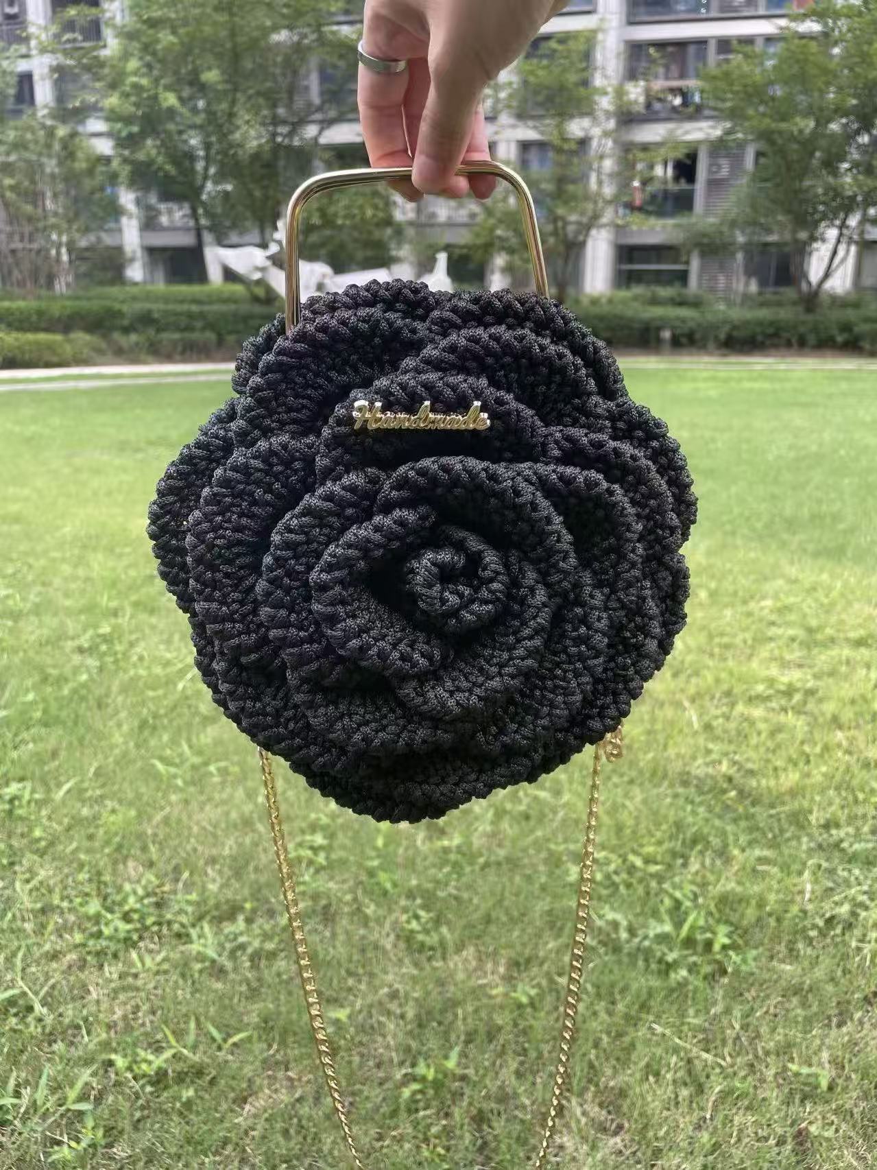 Rose Crochet Bag Pattern (PDF + Video Tutorial) | Romantic Flower Tote DIY